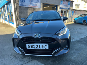 2022 Toyota Yaris 1.5 Vvt-H Excel Hatchback 5dr Petrol Hybrid E-CVT Euro 6 (s/s) (116 Ps) in Grey — image 5