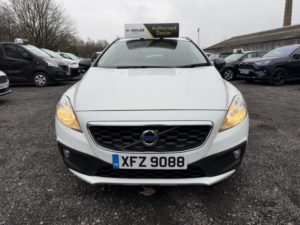 2015 Volvo V40 Cross Country 1.6 Se D2 (115hp) in White — image 3