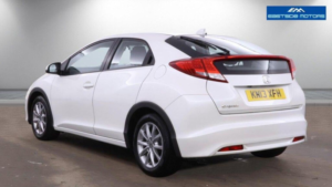 2013 Honda Civic 1.8 I-Vtec Es-T Euro 5 (s/s) 5dr in White — image 3