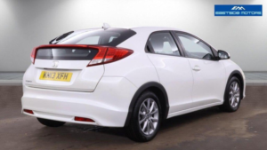 2013 Honda Civic 1.8 I-Vtec Es-T Euro 5 (s/s) 5dr in White — image 4