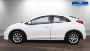 2013 Honda Civic 1.8 I-Vtec Es-T Euro 5 (s/s) 5dr in White — image 6