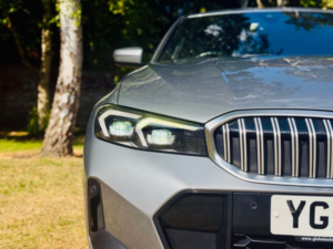 2023 BMW 3 Series 2.0 330e 12kwh M Sport Touring 5dr Petrol Plug-In Hybrid Auto Euro 6 (s/s) (292 Ps) in Grey — image 4