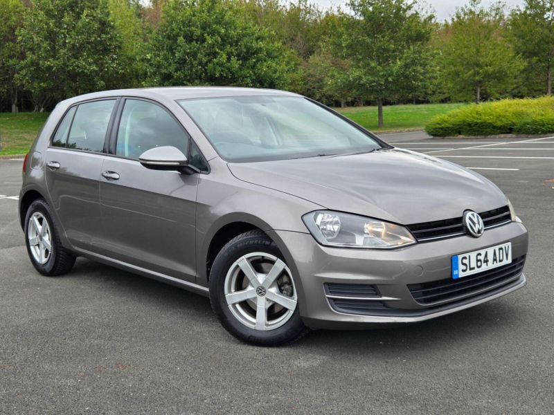 2014 Volkswagen Golf 1.6 Tdi Bluemotion Tech S Euro 5 (s/s) 5dr in Grey — image 1