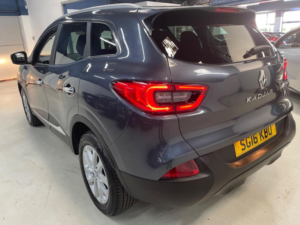 2016 Renault Kadjar 1.5 Dci Dynamique Nav Euro 6 (s/s) 5dr in Grey — image 6