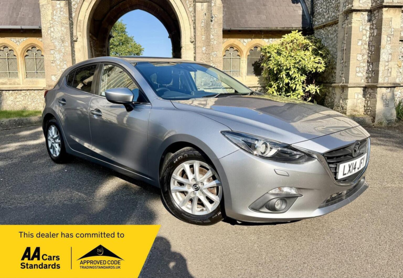 2014 Mazda Mazda3 2.0 Skyactiv-G Se-L Nav Auto Euro 5 (s/s) 5dr in Silver — image 1