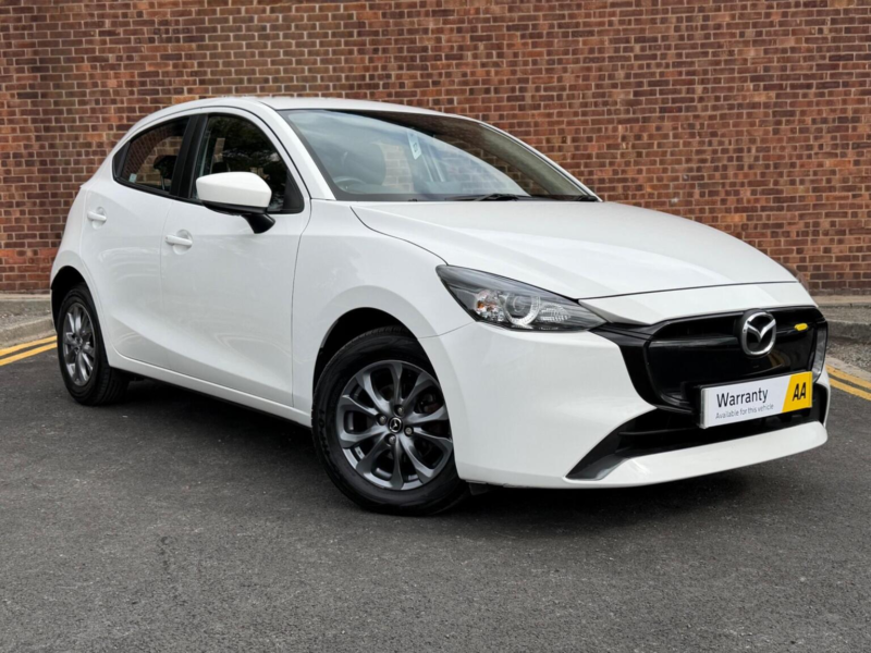 2024 Mazda Mazda2 1.5 Skyactiv-G Centre-Line Euro 6 (s/s) 5dr in White — image 1