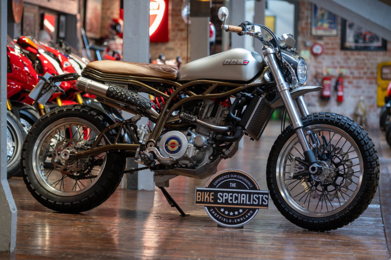 2018 Ccm Spitfire 600 in Silver — image 1