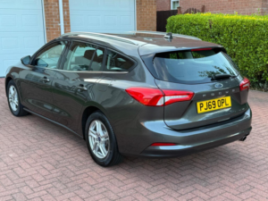 2019 Ford Focus 1.5 Ecoblue Zetec Euro 6 (s/s) 5dr in Grey — image 5