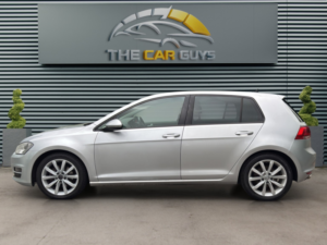 2013 Volkswagen Golf 2.0 Tdi Bluemotion Tech Gt in Silver — image 4