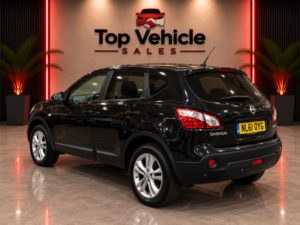 2011 Nissan Qashqai 1.6 Acenta in Black — image 3