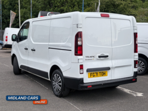2021 Renault Trafic 2.0 Sl28 Energy Dci 120 Business+ My19 in White — image 6