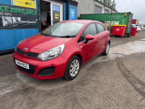 2014 Kia Rio 1.25 1 Euro 5 5dr in Red — image 2