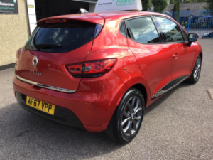 2017 Renault Clio 0.9 Tce Dynamique Nav Euro 6 (s/s) 5dr in Red — image 3