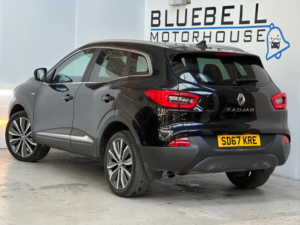 2017 Renault Kadjar 1.2 Tce Signature Nav Euro 6 (s/s) 5dr in Black — image 4