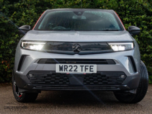 2022 Vauxhall Mokka 1.2 Turbo Sri Premium Euro 6 (s/s) 5dr in Grey — image 2
