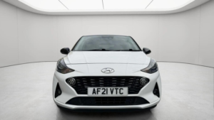 2021 Hyundai I10 1.0 Premium Auto Euro 6 (s/s) 5dr in White — image 3