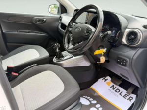 2021 Hyundai I10 1.0 Premium Auto Euro 6 (s/s) 5dr in White — image 6