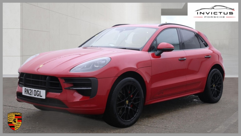 2021 Porsche Macan 2.9 T V6 Gts in Red — image 1