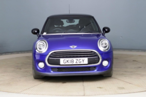 2018 MINI Hatch 1.5 Cooper Steptronic Euro 6 (s/s) 3dr in Blue — image 2