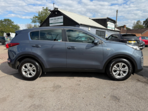 2018 Kia Sportage 1.7 Crdi 1 SUV 5dr Diesel Manual Euro 6 (s/s) (114 Bhp) in Blue — image 5