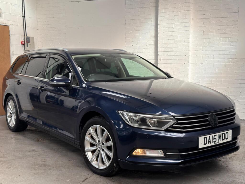 2015 Volkswagen Passat 1.6 Tdi Bluemotion Tech Se Euro 6 (s/s) 5dr in Blue — image 1