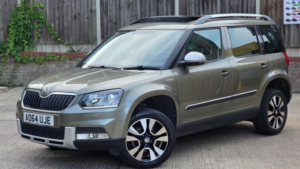 2014 Skoda Yeti 2.0 Tdi Laurin & Klement Outdoor DSG 4WD Euro 5 5dr in Green — image 2