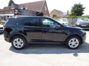 2020 Land Rover Discovery Sport 2.0 D150 S Euro 6 (s/s) 5dr in Black — image 3
