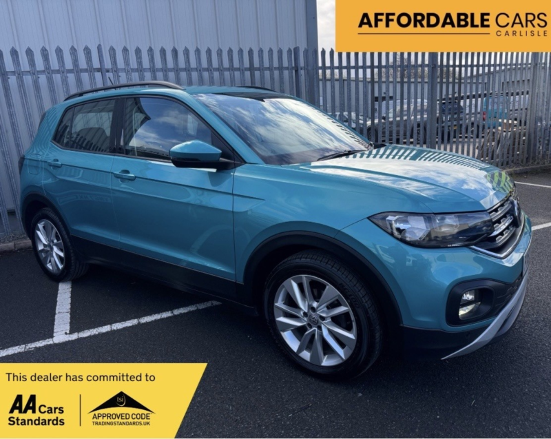 2019 Volkswagen T-Cross 1.0 Tsi Se in Blue — image 1