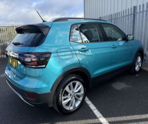 2019 Volkswagen T-Cross 1.0 Tsi Se in Blue — image 5