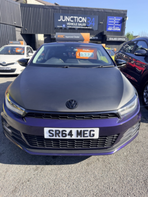 2015 Volkswagen Scirocco 1.4 Tsi Bluemotion Tech in Purple — image 2