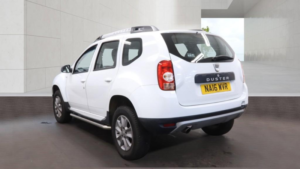 2016 Dacia Duster 1.5 Laureate Dci 110 Diesel White 5dr 1 Owner+lowtax+satnav+9 Stamps in White — image 2