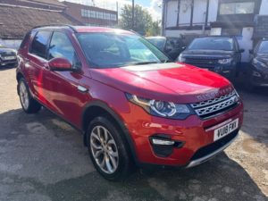 2018 Land Rover Discovery Sport Td4 Hse in Red — image 3