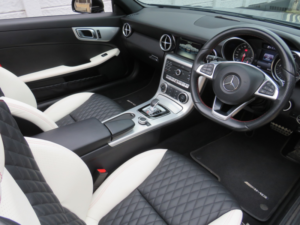 2017 Mercedes-Benz Slc Slc 250d Amg Line Roadster 9g Automatic * Two Tone Quilted Leather + Pan Roof + Night Pack * in Grey — image 4