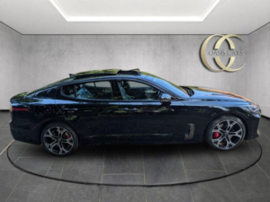 2019 Kia Stinger 3.3 T-Gdi V6 Gt S Gran Turismo Auto Euro 6 (s/s) 5dr in Black — image 2