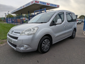 2011 Citroen Berlingo 1.6 E-Hdi Airdream Vtr in Silver — image 2
