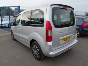 2011 Citroen Berlingo 1.6 E-Hdi Airdream Vtr in Silver — image 3