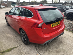 2013 Volvo V60 1.6 D2 R-Design in Red — image 5