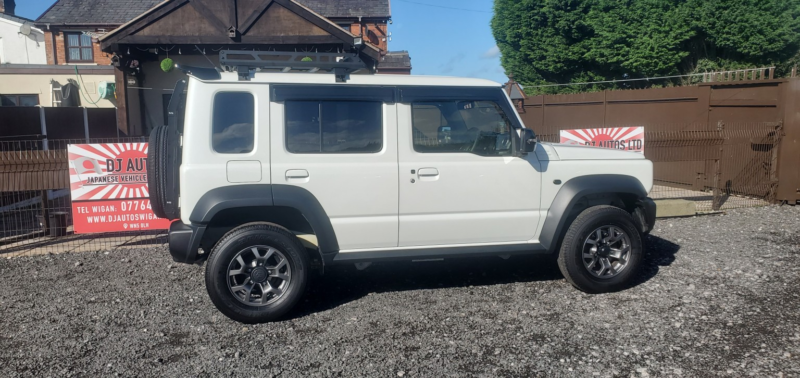 2025 Suzuki Jimny Nomade 1.5 Automatic White Extras 16 Miles Only in White — image 1