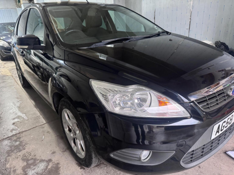 2008 Ford Focus 1.6 Style 5dr in Black — image 1