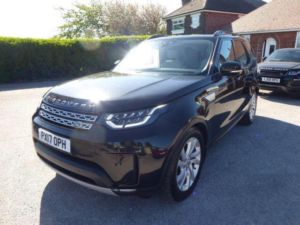 2017 Land Rover Discovery 2.0 Sd4 Hse Auto 4WD Euro 6 (s/s) 5dr in Black — image 5
