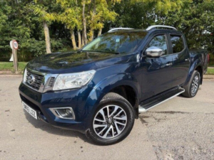 2017 Nissan Navara 2.3 Dci Tekna 4WD Euro 6 (s/s) 4dr in Blue — image 3
