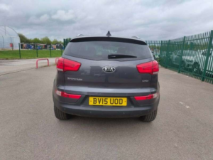 2015 Kia Sportage 2.0 Crdi Kx-3 in Grey — image 2