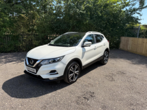 2019 Nissan Qashqai 1.5 Dci N-Connecta Dct Auto Euro 6 (s/s) 5dr in White — image 2