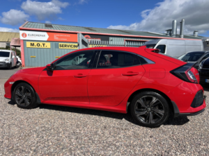 2019 Honda Civic 1.0 Vtec Turbo Sr in Red — image 6