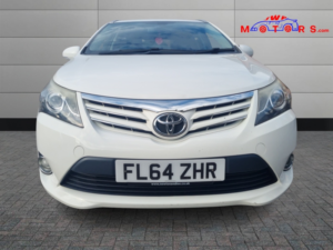 2014 Toyota Avensis 2.0 D-4d Icon in White — image 2
