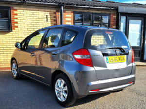 2011 Honda Jazz 1.4 I-Vtec Es in Grey — image 4
