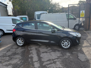 2018 Ford Fiesta 1.0t Ecoboost Zetec Hatchback 5dr Petrol Manual Euro 6 (s/s) (100 Ps) in Black — image 2
