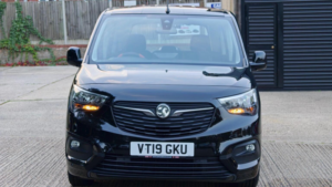 2019 Vauxhall Combo Life 1.5 Turbo D Blueinjection Energy Euro 6 (s/s) 5dr in Black — image 2