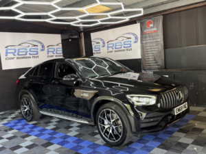 2020 Mercedes-Benz Glc 3.0 Glc43 V6 Amg in Black — image 3