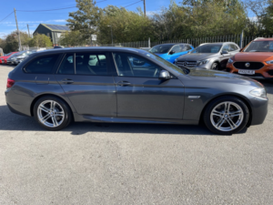 2017 BMW 5 Series 2.0 520d M Sport Touring in Grey — image 3
